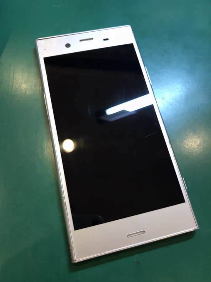 Xperia XZ1 バッテリー交換(T.K様) 