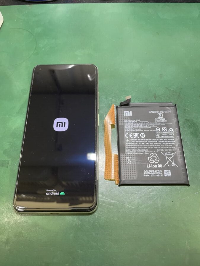 Xiaomi Mi 11 Lite 5G　バッテリー交換 