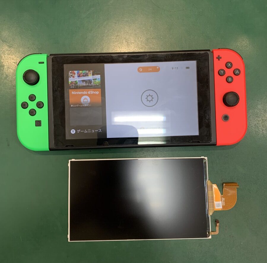 Nintendo Switch 液晶交換（A・S様） 