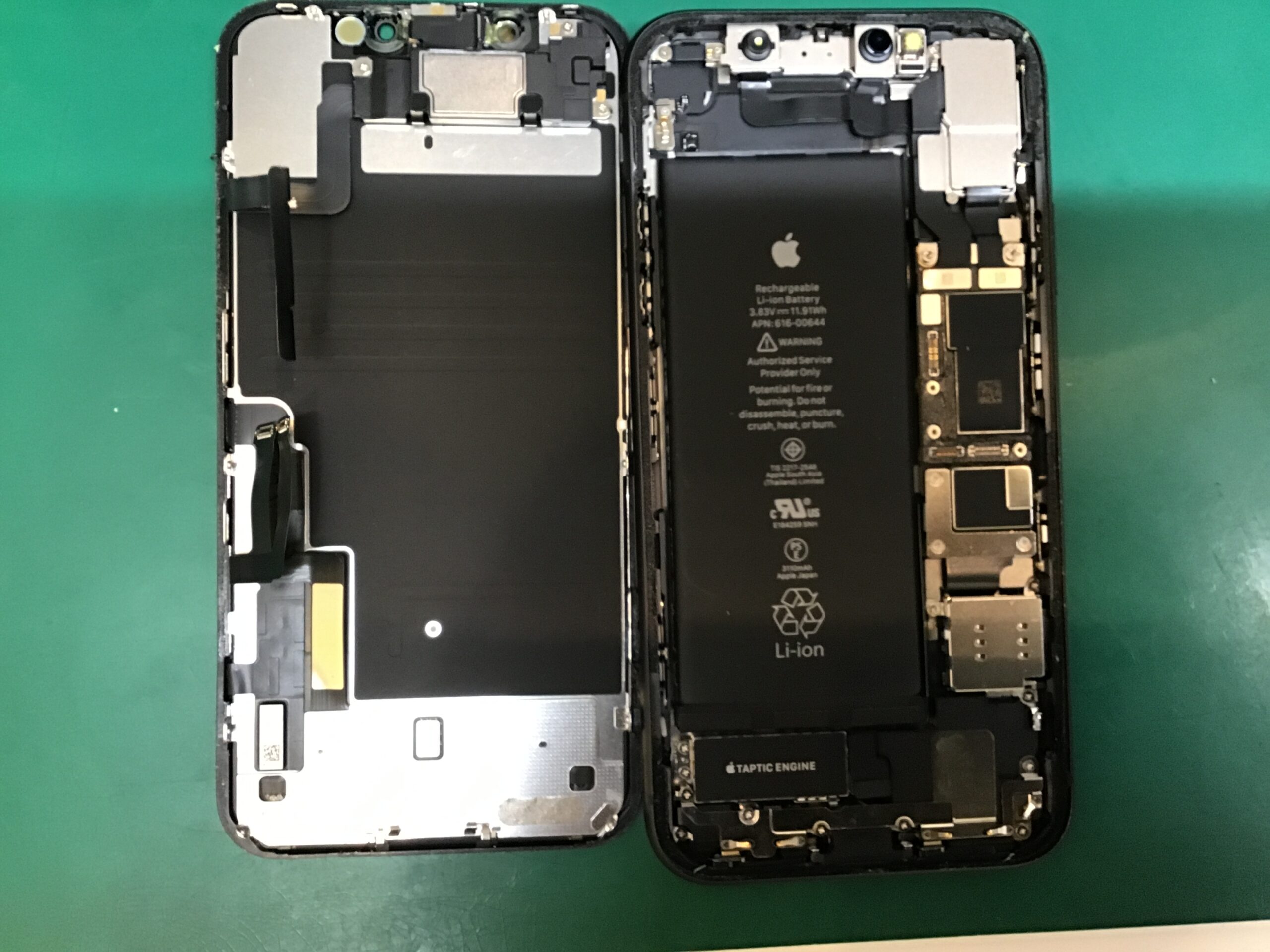 iPhone11のバッテリー、そろそろ悪くなってきていませんか？データそのまま・最短即日修理のスマホ修理工房京王聖蹟桜ヶ丘ショッピングセンターB館店にご相談ください！！ 